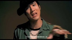 王力宏【在梅边】无水印高清音乐MV【1080P修复版-MP4-73MB】百度网盘下载-28音盘地带