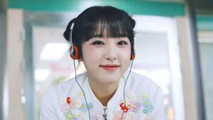 YENA崔叡娜【SMILEY (Feat. BIBI)】无水印高清音乐MV【1080P-MP4-97MB】百度网盘下载-28音盘地带