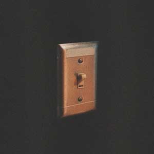 Charlie Puth【Light Switch】全新单曲【高品质MP3+无损FLAC格式-44MB】百度网盘下载-28音盘地带